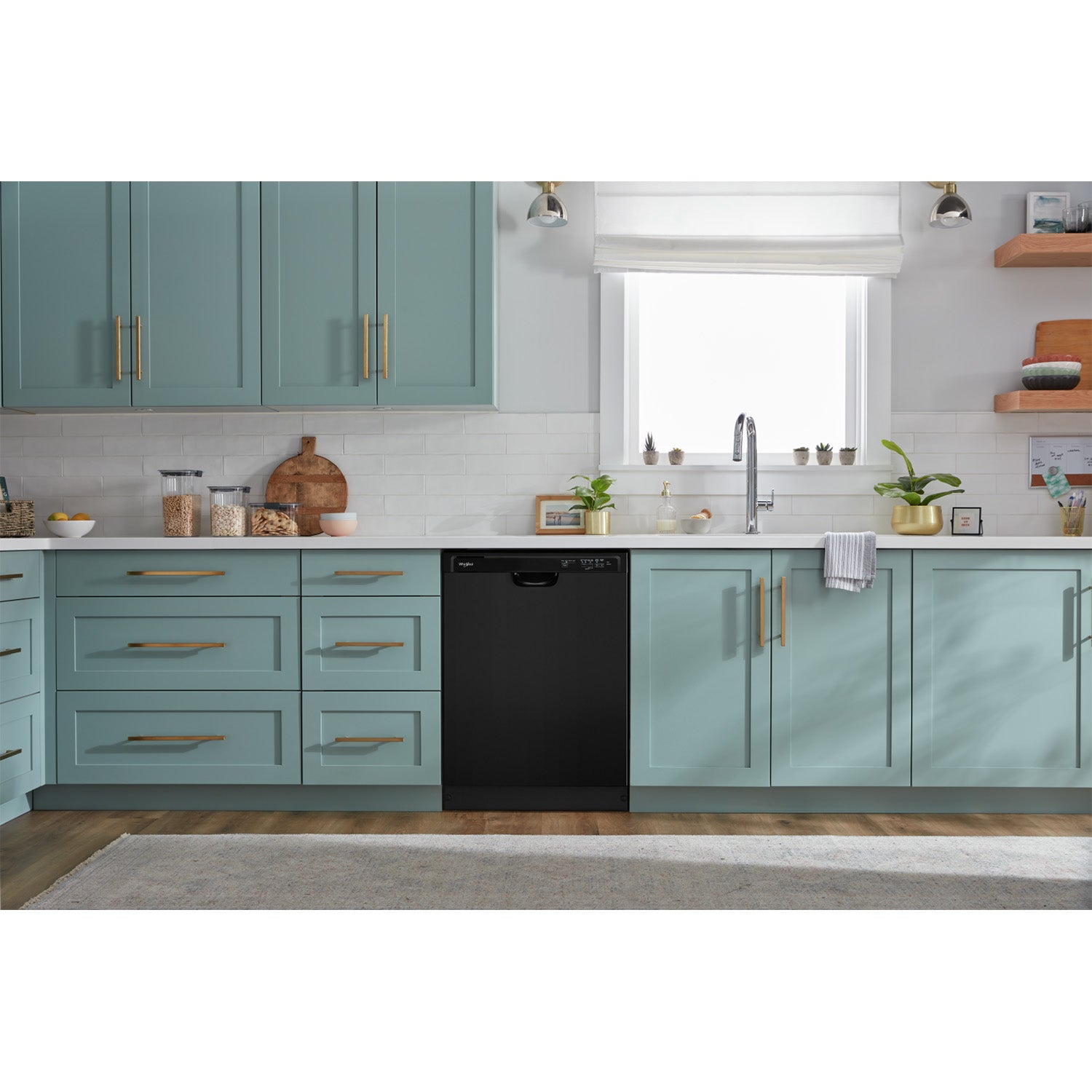 Whirlpool 24" Black Dishwasher with Boost Cycle (57 dBA) - WDF341PAPB