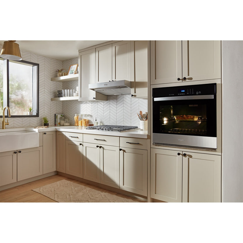 Whirlpool Stainless Steel Wall Oven (5.00 Cu Ft) WOES3030LS Leon's