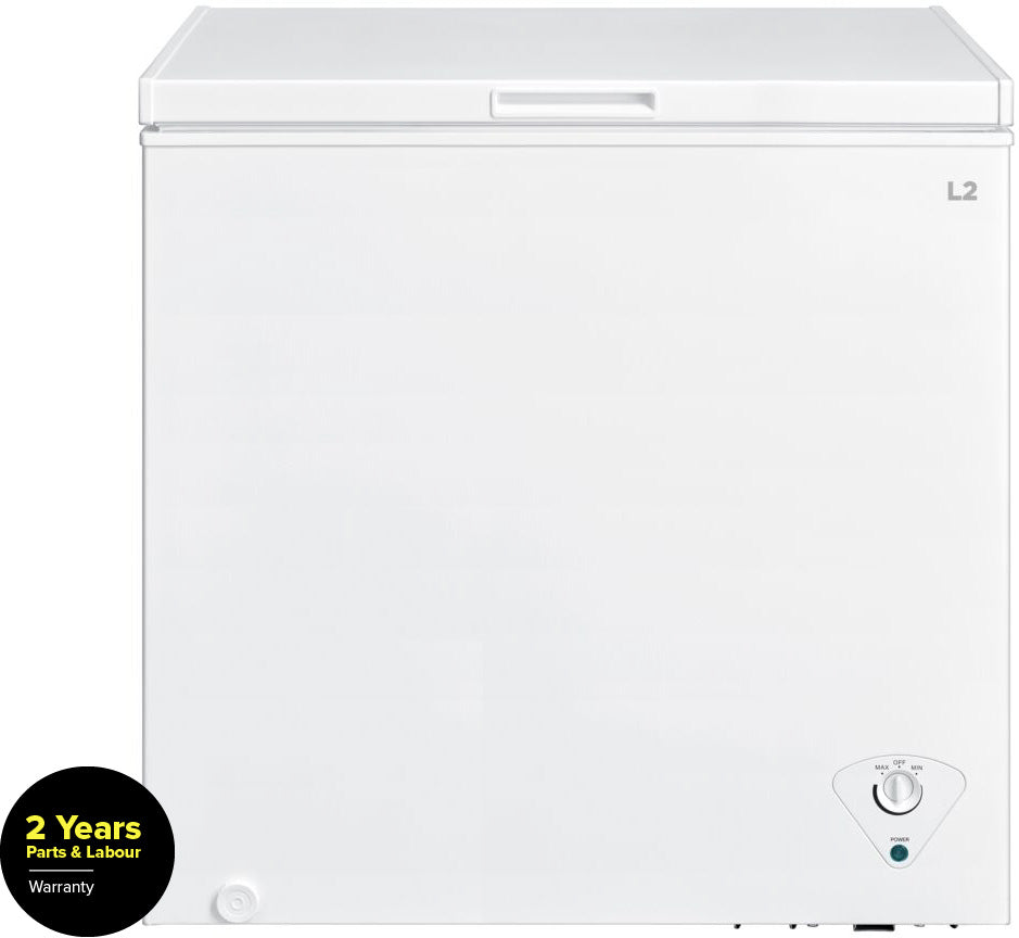 L2 White Chest Freezer (7.0 cu. ft.) LRC07M2AWWC Leon's