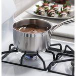 GE White Freestanding Gas Range (5.0 Cu. Ft.) - JCGBS60DEKWW