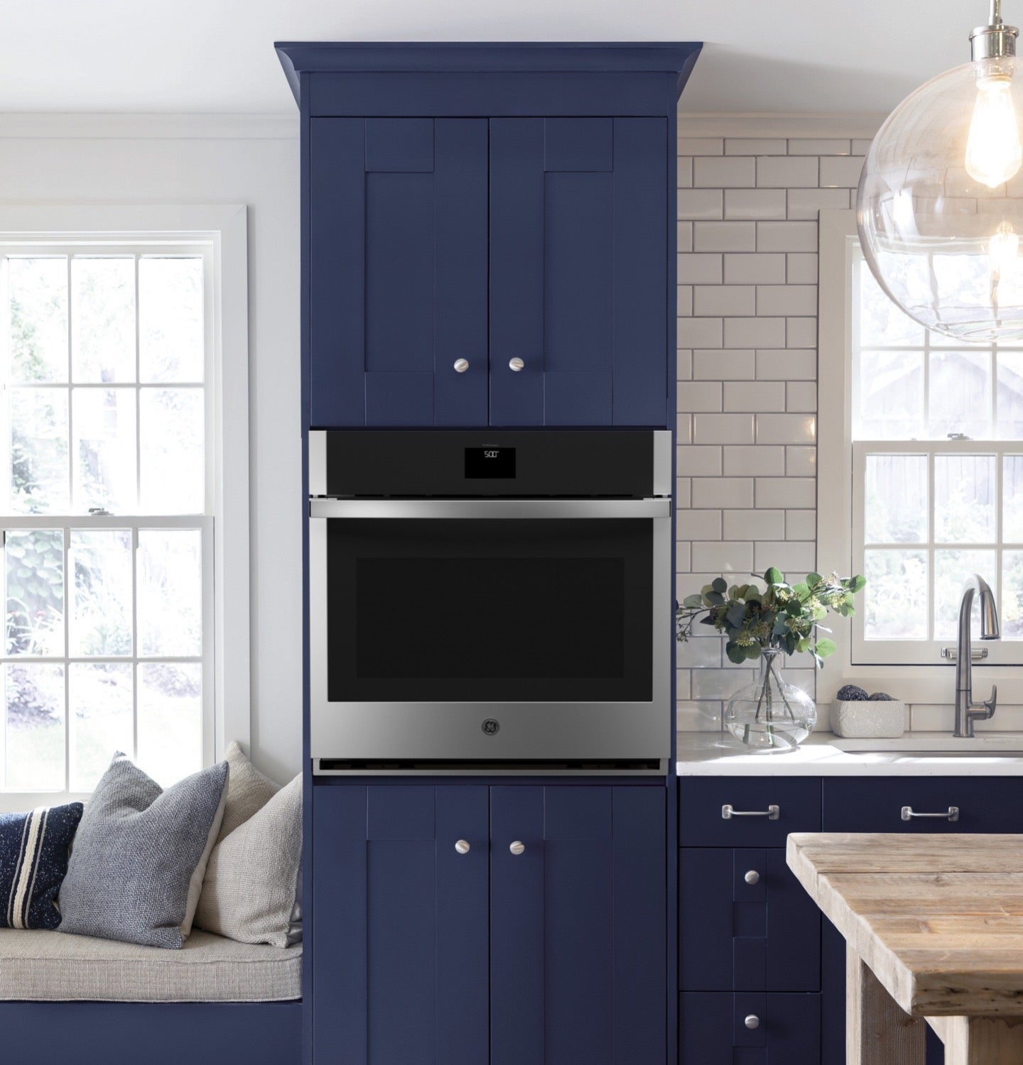 GE Stainless Steel Convection Single Wall Oven (5.0 Cu.Ft.) - JTS5000SNSS