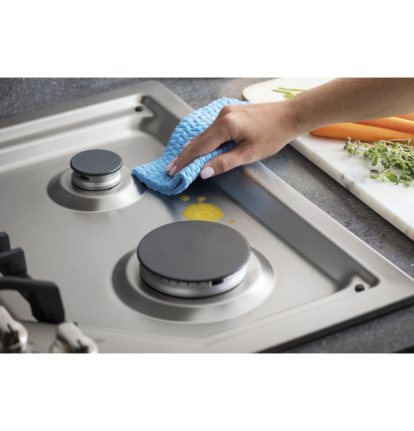 GE Stainless Steel 30" Built-In Gas Cooktop - JGP5030SLSS