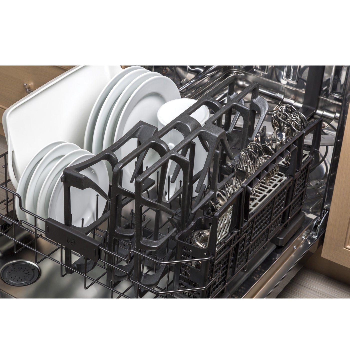 GE Stainless Steel 30" Built-In Gas Cooktop - JGP5030SLSS