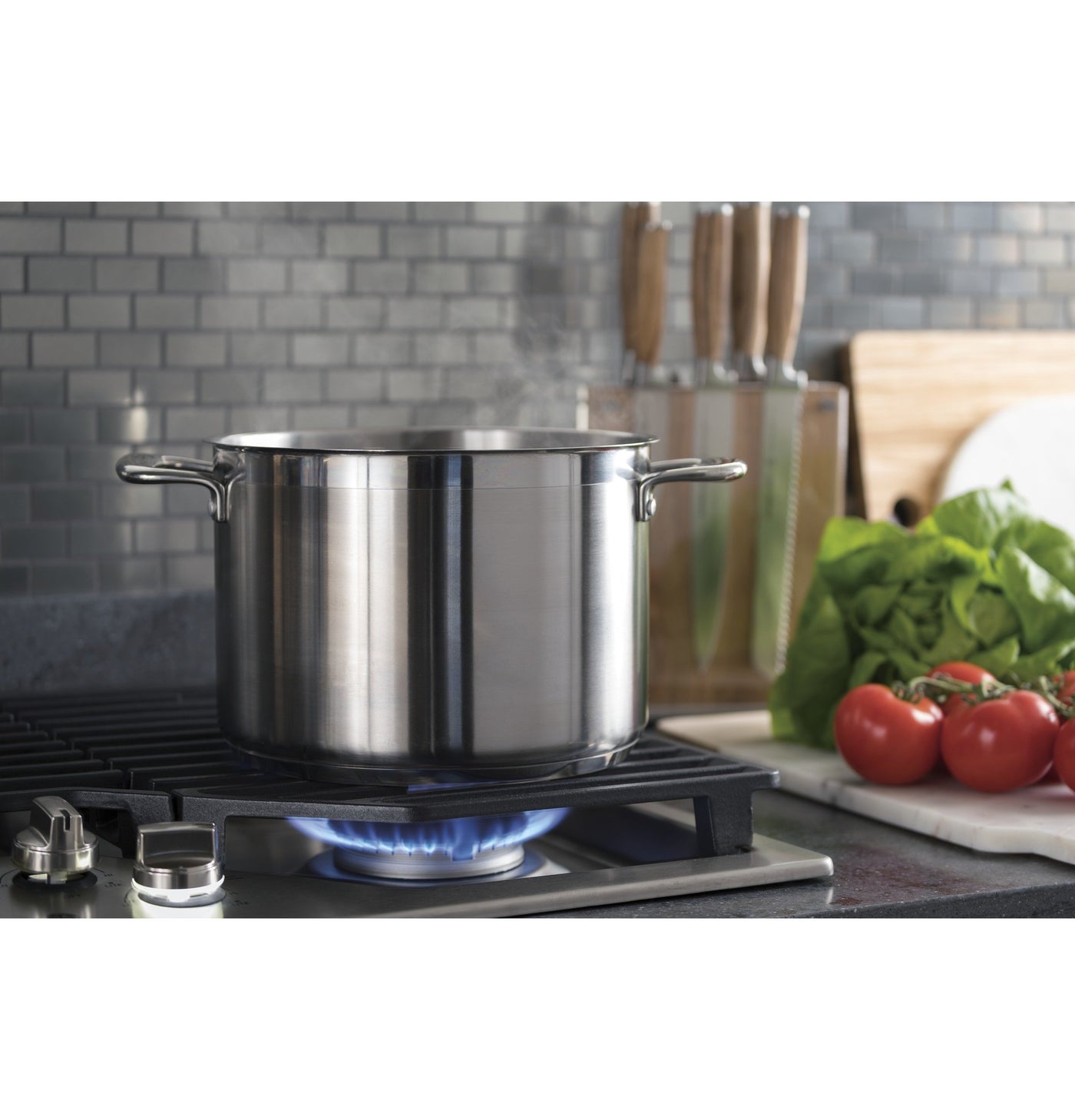 GE Profile Stainless Steel 30" Built-In Gas Cooktop - PGP9030SLSS