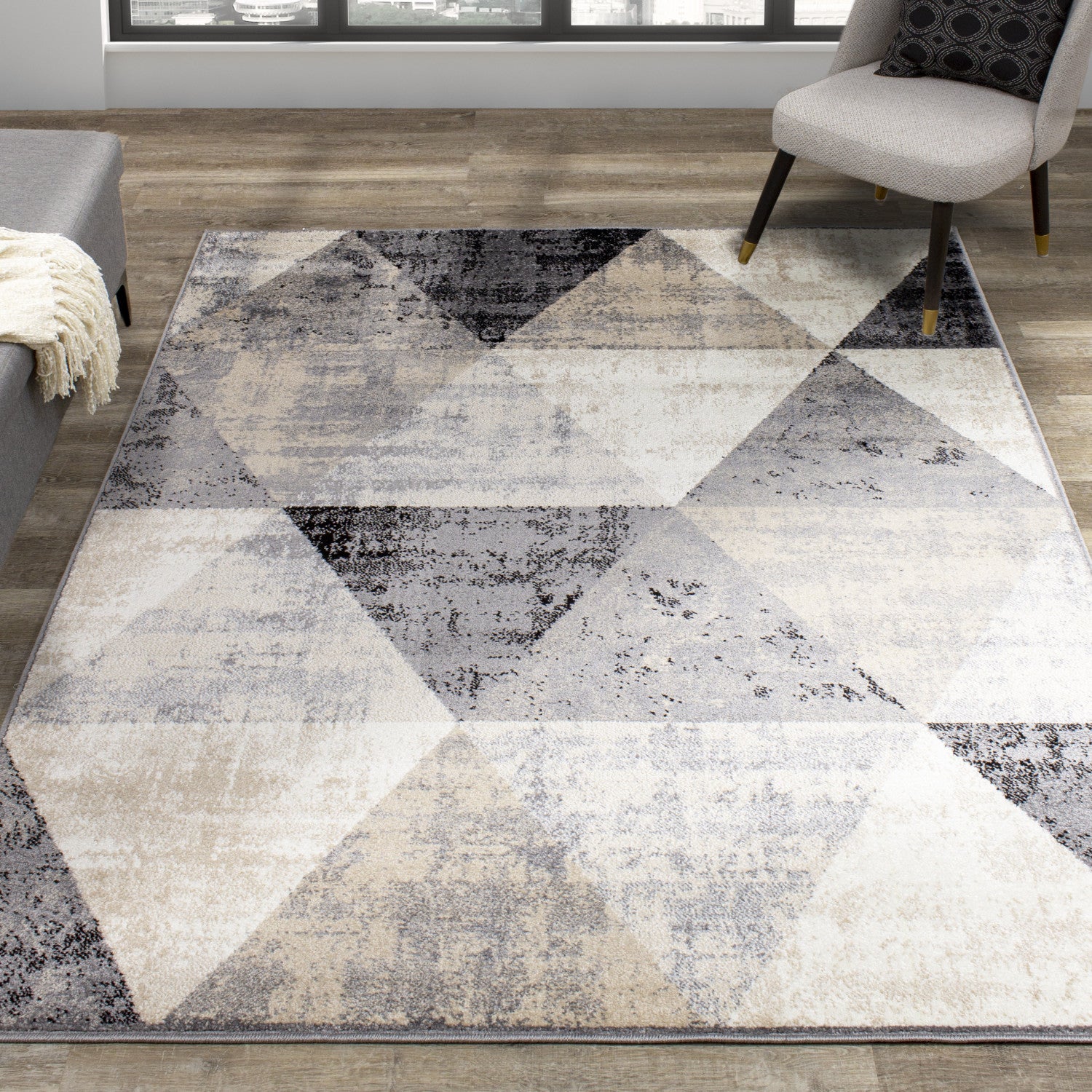 Siecle 2'8" X 4'11" Triangle Shapes Rug - Cream Beige Area Rug