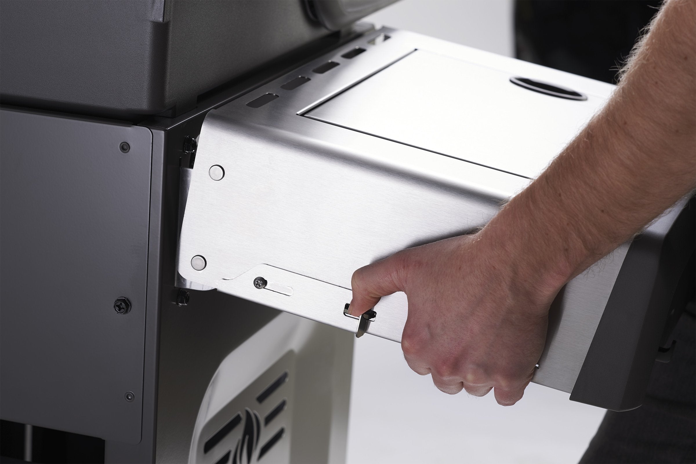 Napoleon Rogue 425 SIB Stainless Steel Propane Gas Grill Barbecue - R425SIBPSS