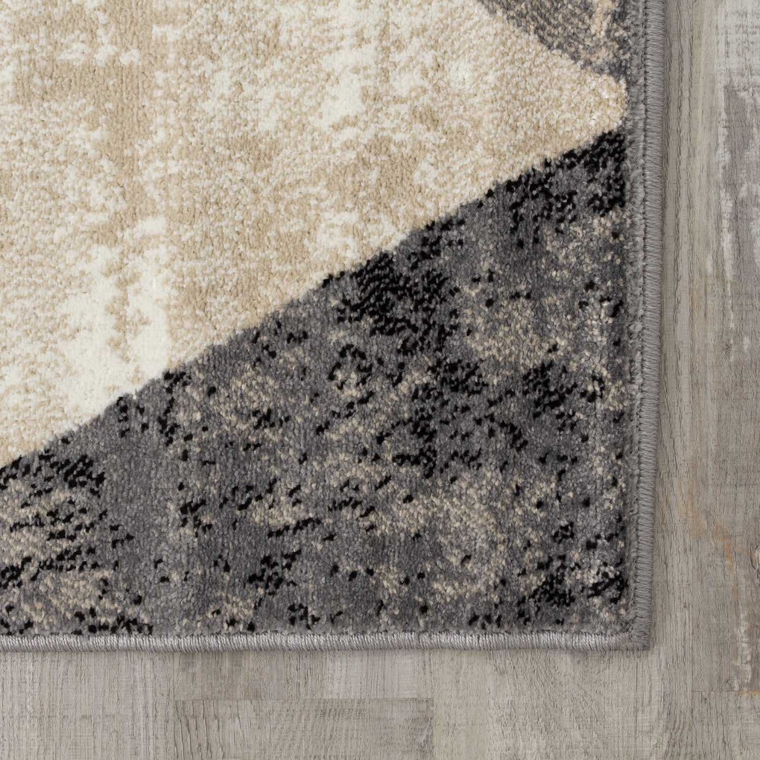 Siecle 2'8" X 4'11" Triangle Shapes Rug - Cream Beige Area Rug