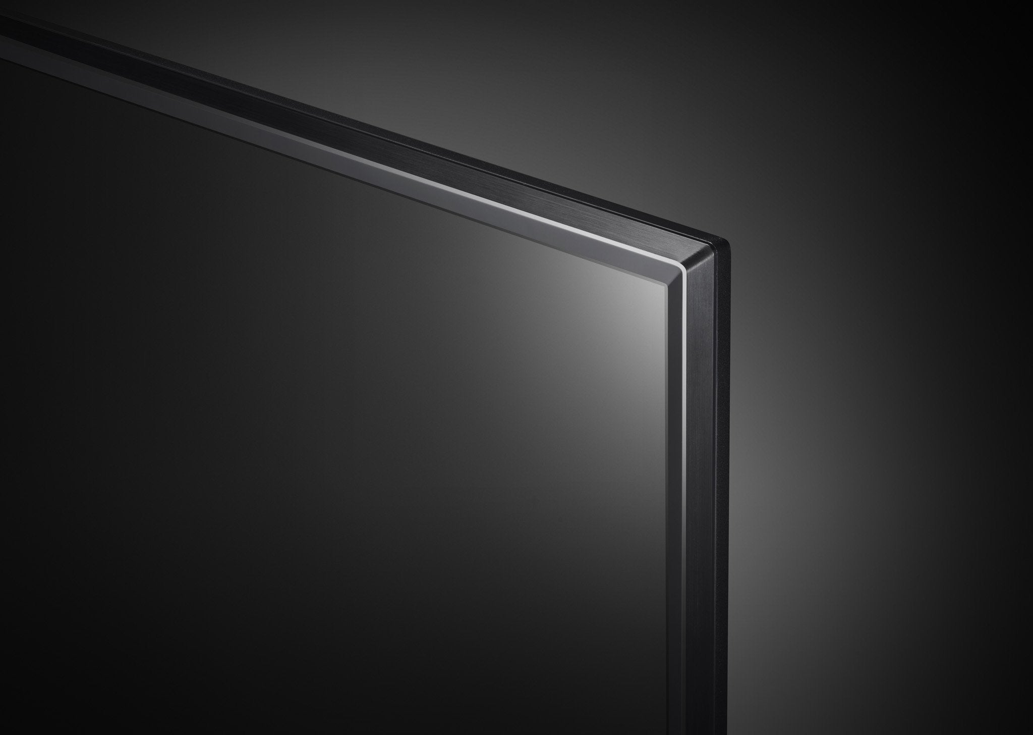 LG 65" Smart UHD LED TV - 65UM6900