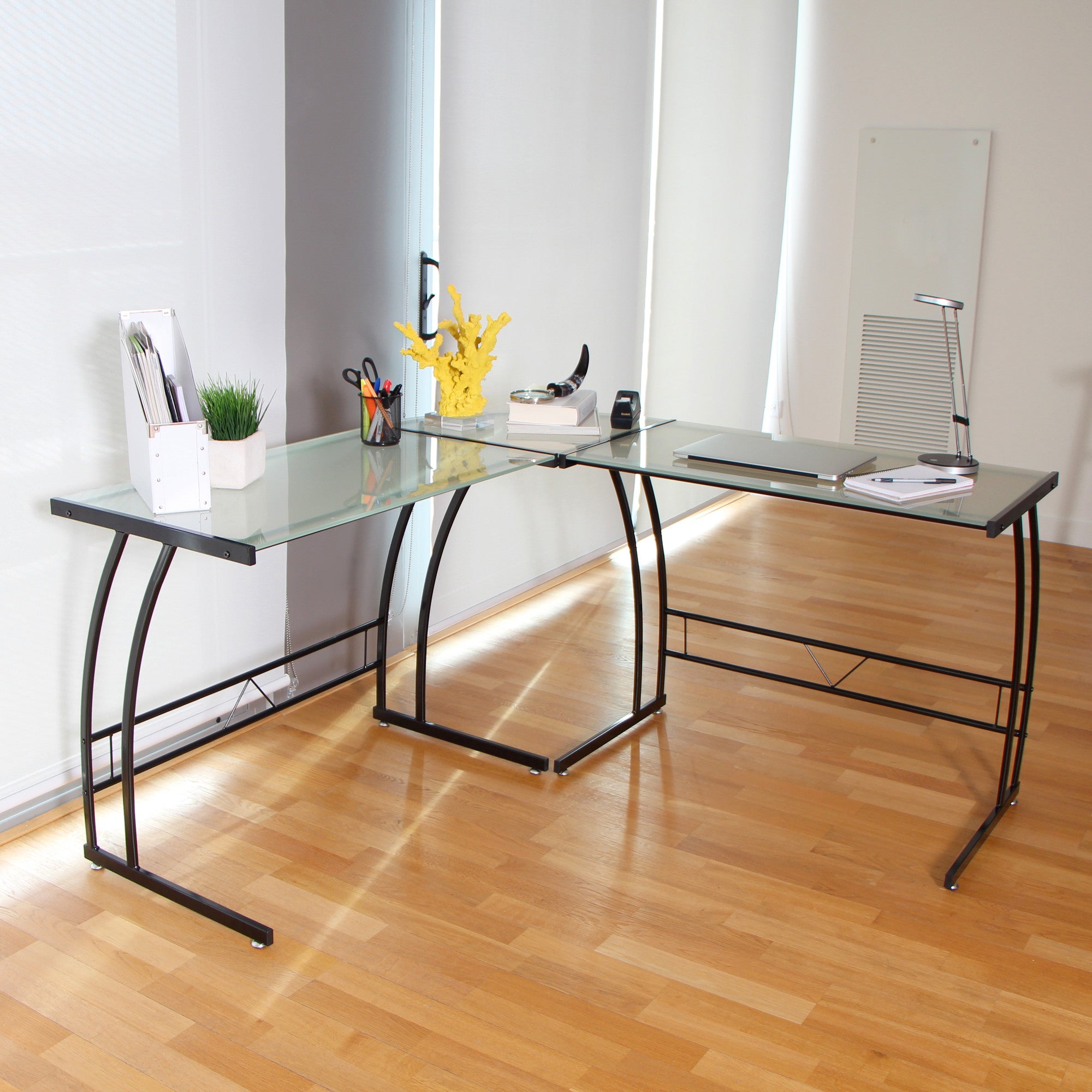 Gamma Desk - Black