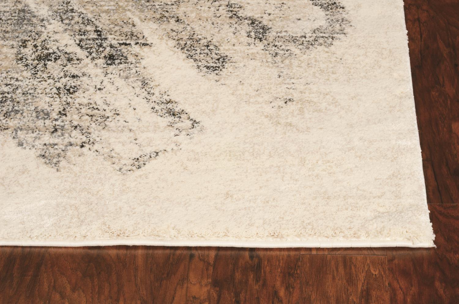 Harris III 5'3" x 7'7" - Ivory/Grey Area Rug