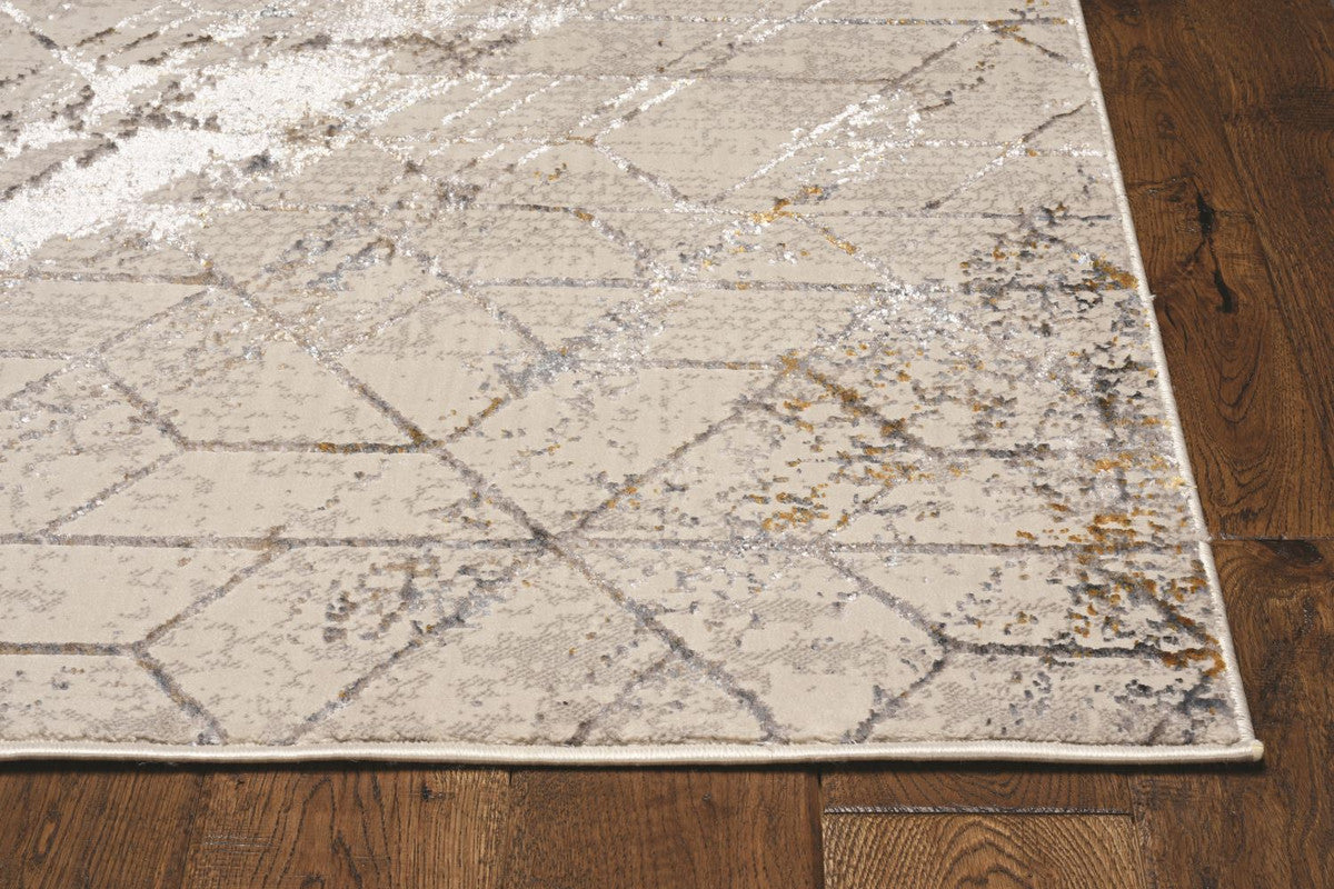 Saamis II Area Rug - 5'3" x 7'7" - Ivory