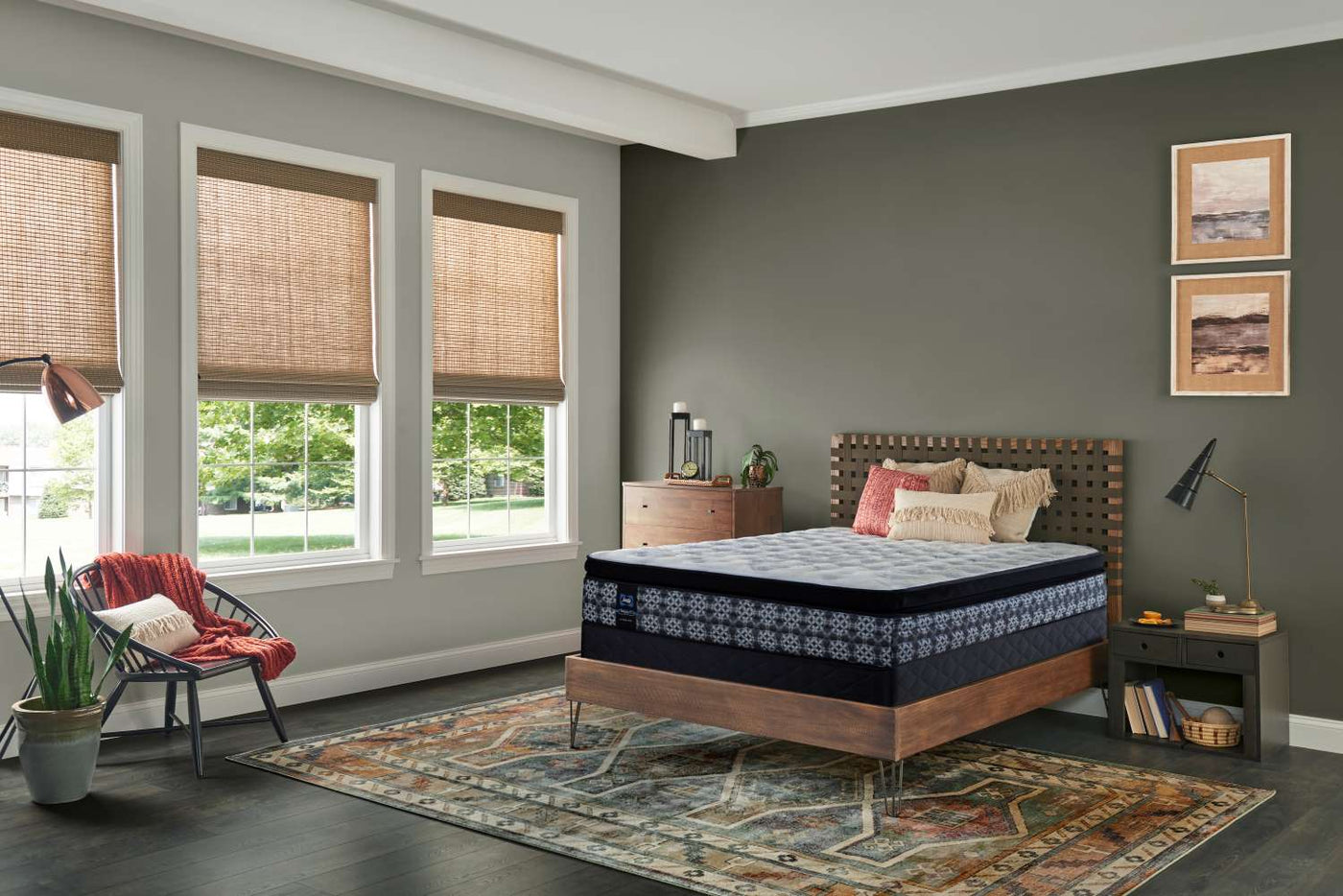 Sealy Posturepedic® Plus Sterling Series - Milana Plush Euro Pillowtop Queen Set