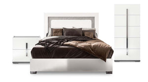 Mara 5-Piece Queen Bedroom Package - White Lacquer