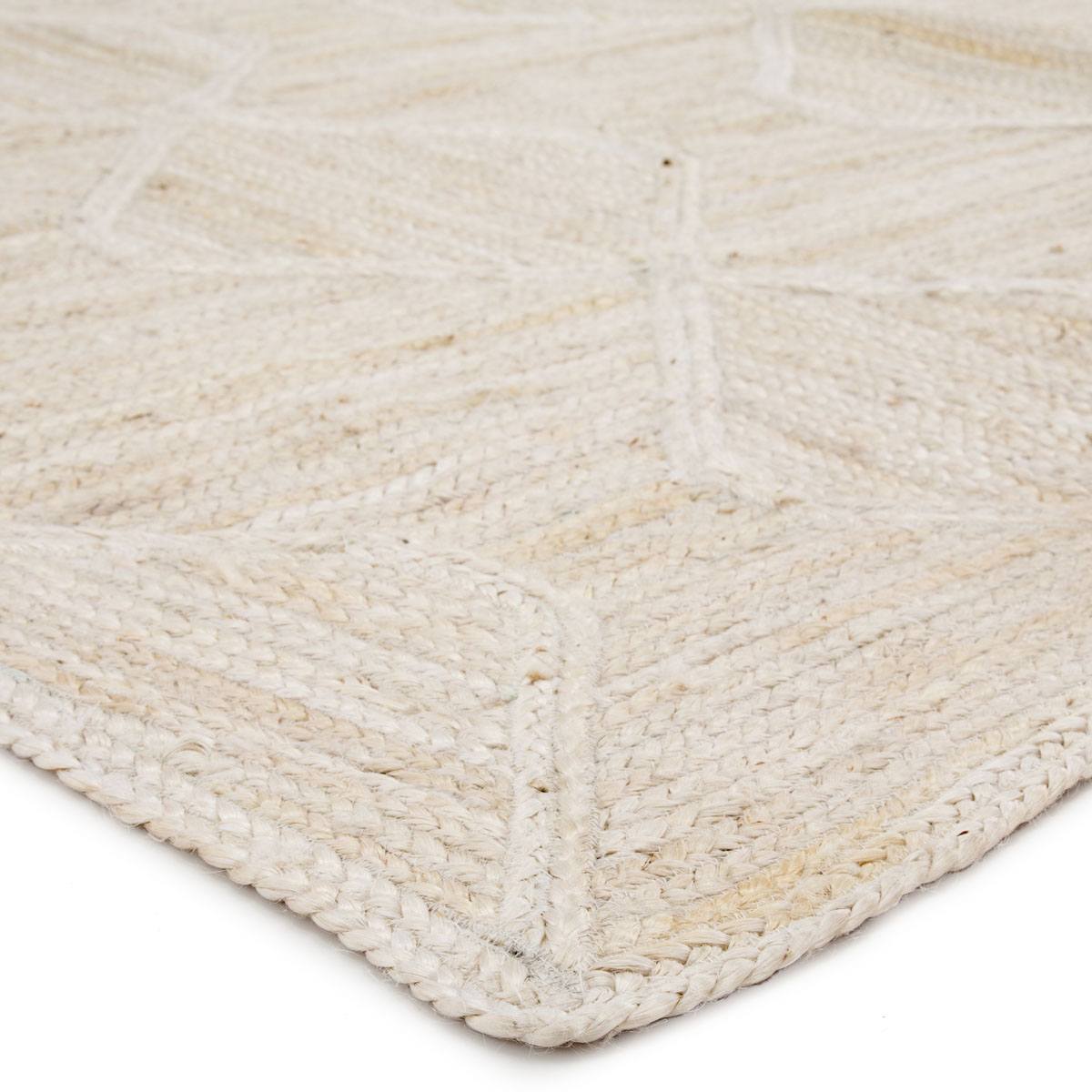 Apollonos XIV Area Rug - 4' X 6' - Ivory/Beige