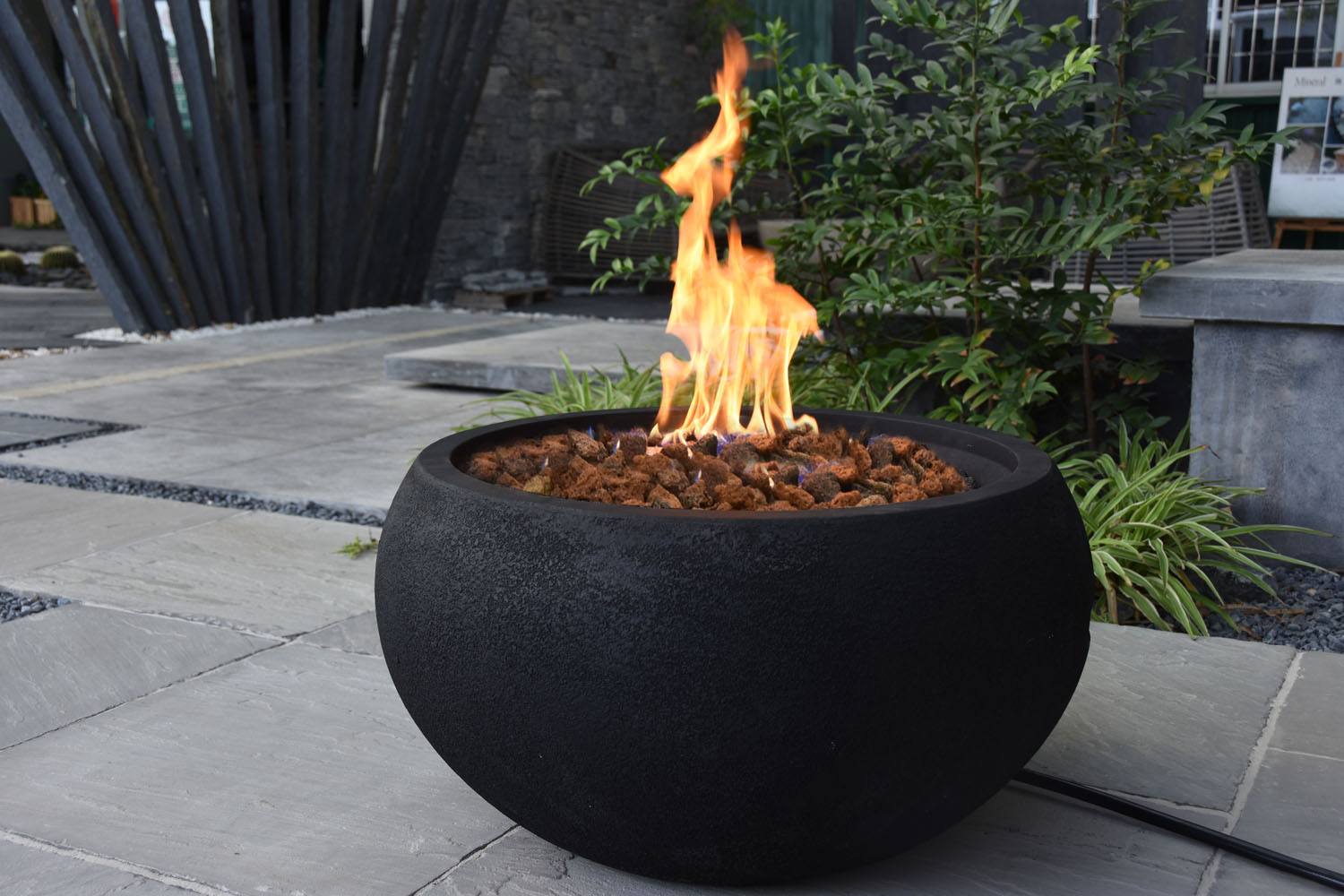 Pacaya Concrete Lava Stone Fire Bowl (Modeno) – Propane