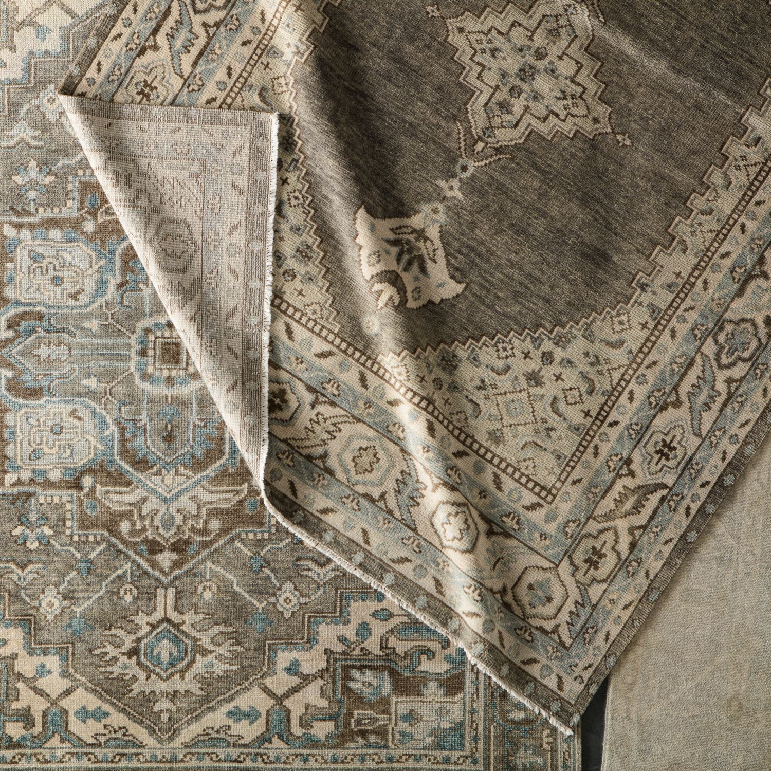 Skalkota II Area Rug - 8'6" X 11'6" - Blue/Ivory