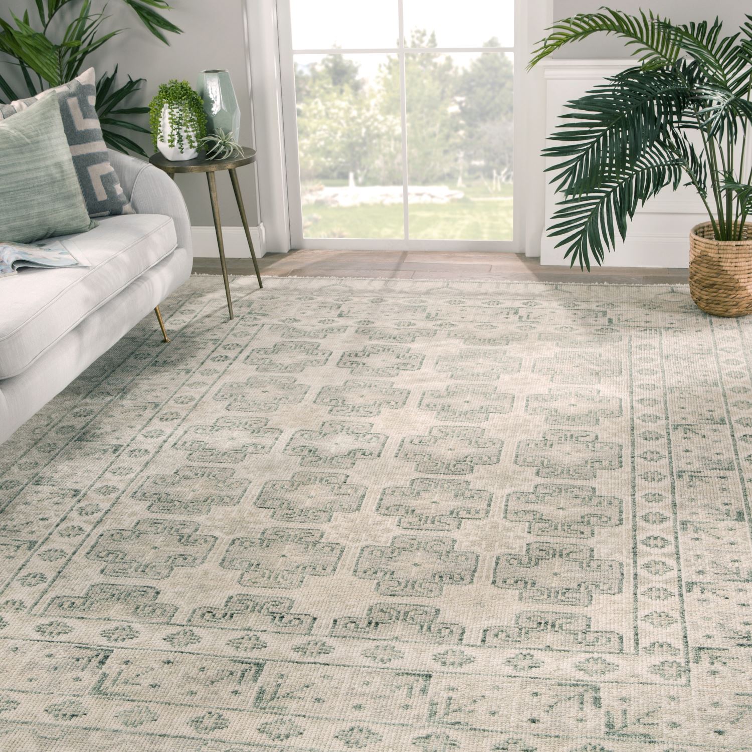 Skalkota V Area Rug - 8'6" X 11'6" - Ivory/Green