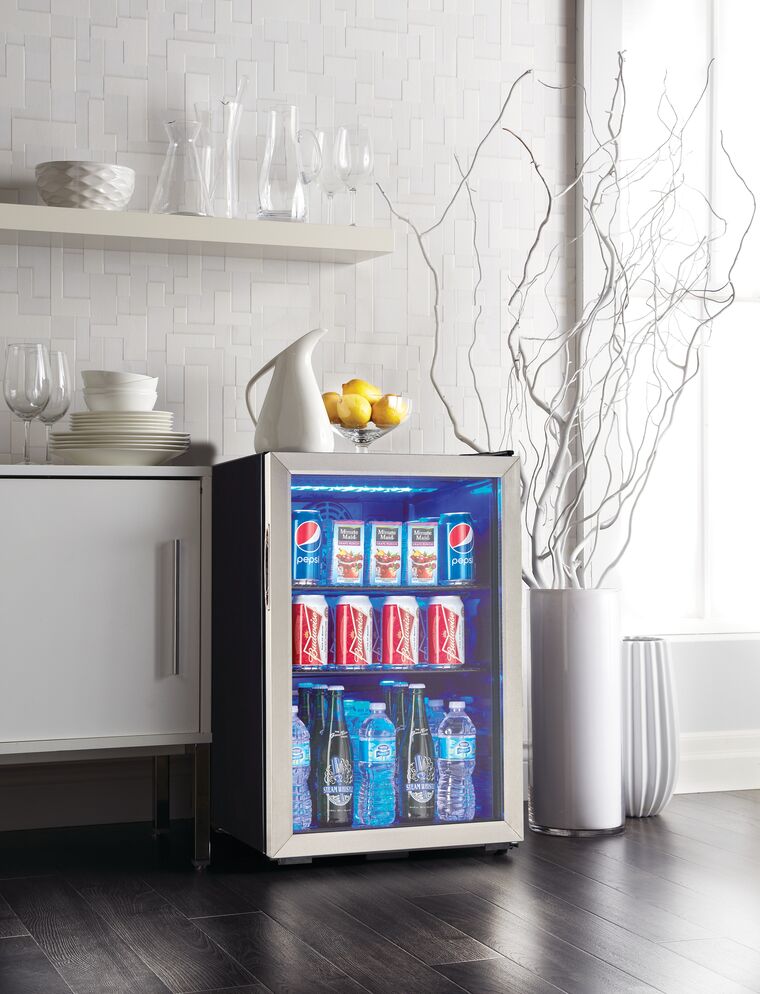 Danby Tempered Glass Stainless Trim Beverage Centre (2.6 cu. ft.) - DBC026A1BSSDB
