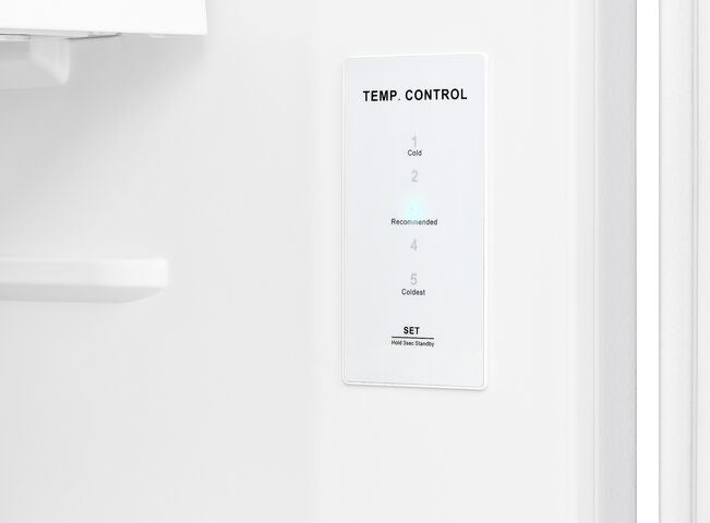 Hisense 30" 18 Cu. Ft. Fingerprint Resistant Silver Top-Freezer Refrigerator - RT18A2FSD