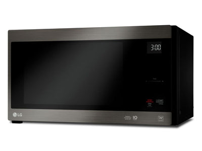 LG Smudge Resistant Black Stainless Steel NeoChef™ Countertop Microwave with Smart Inverter and EasyClean® (1.5 Cu.Ft) - LMC1575BD