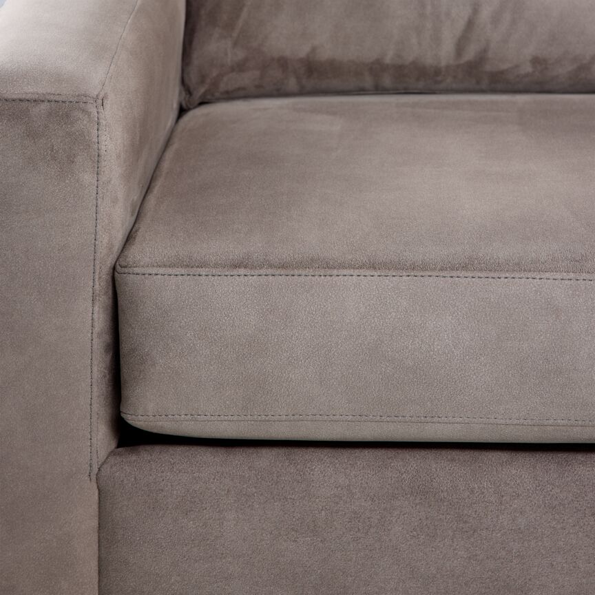 Lindsay 2 Pc. Sectional with Right Facing Chaise - Beige