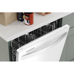 Whirlpool White Dishwasher with Deep Top Rack (50 dBA) - WDT740SALW