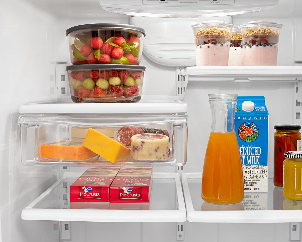 Amana White Bottom-Freezer Refrigerator (22.1 Cu. Ft.) - ABB2224BRW
