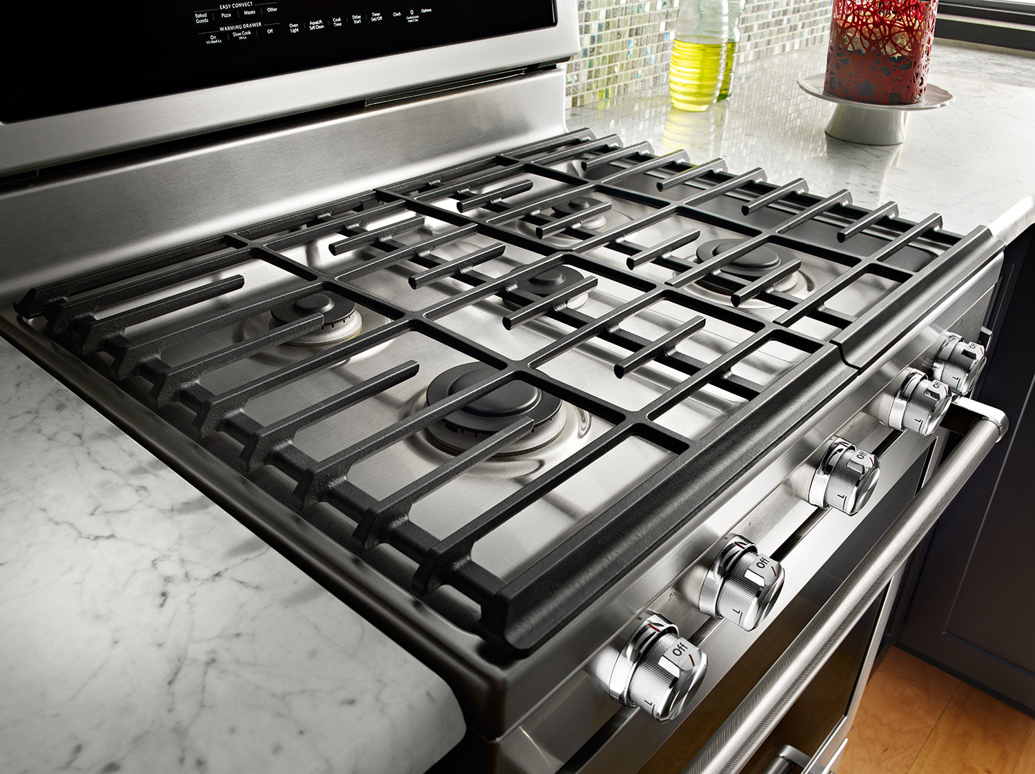 KitchenAid Freestanding Stainless Steel True Convection Gas Range (5.8 Cu. Ft.) - KFGS530ESS