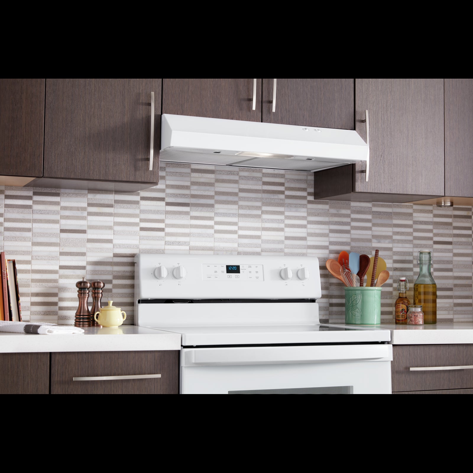 Whirlpool White 30" 270 CFM Range Hood with Dishwasher-Safe Grease Filter - WVU17UC0JW