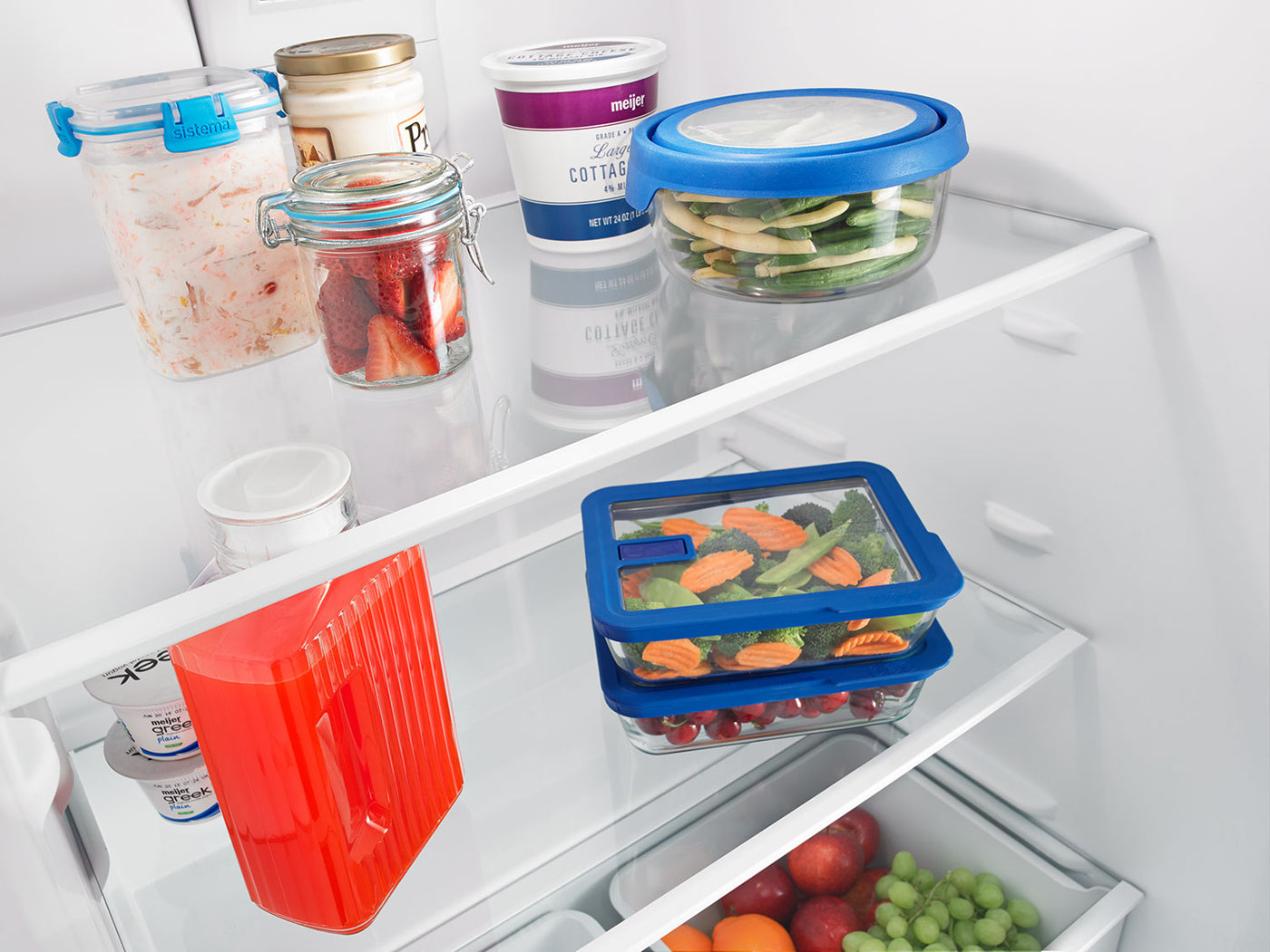 Amana White Top-Freezer Refrigerator (18.15 Cu. Ft.) - ART318FFDW