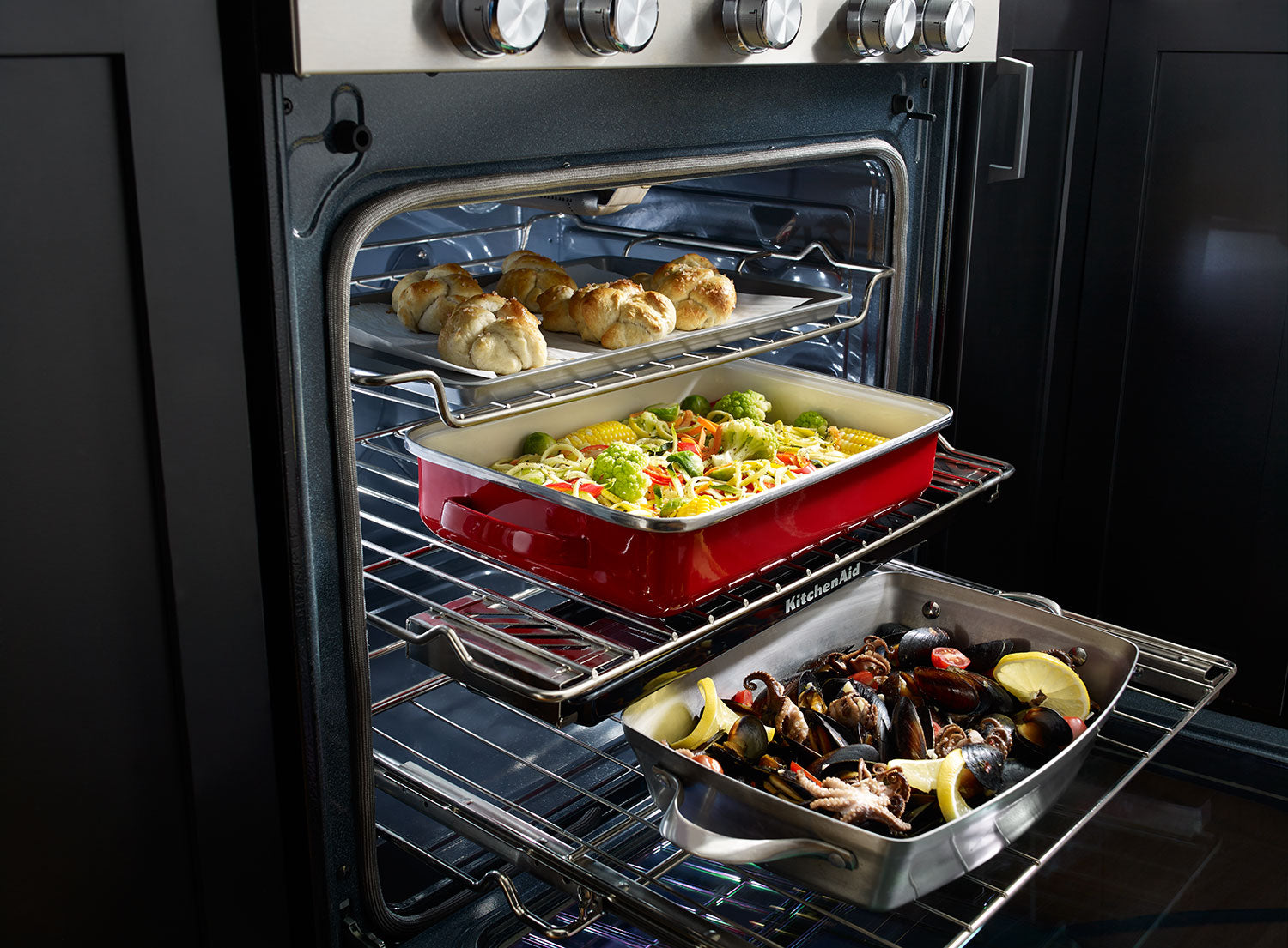 KitchenAid Freestanding Stainless Steel True Convection Gas Range (5.8 Cu. Ft.) - KFGS530ESS